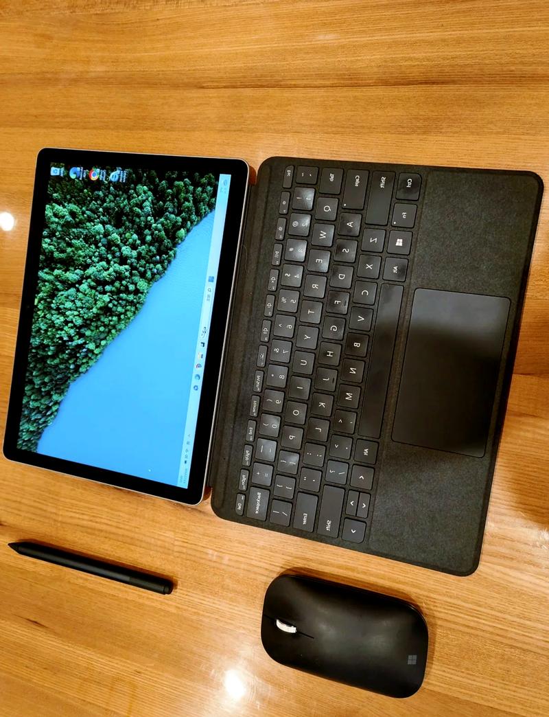 微软（Microsoft）Surface Go 4 - 二合一便携平板_百科资料-5