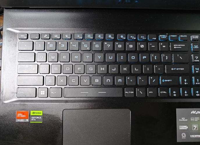 微星（MSI）雷影17 - 高性能游戏本_百科资料-5