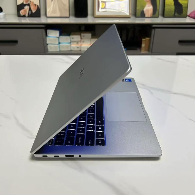 小米（Xiaomi）REDMI Book 14 2025 - 高性能轻薄笔记本_资料手册-4