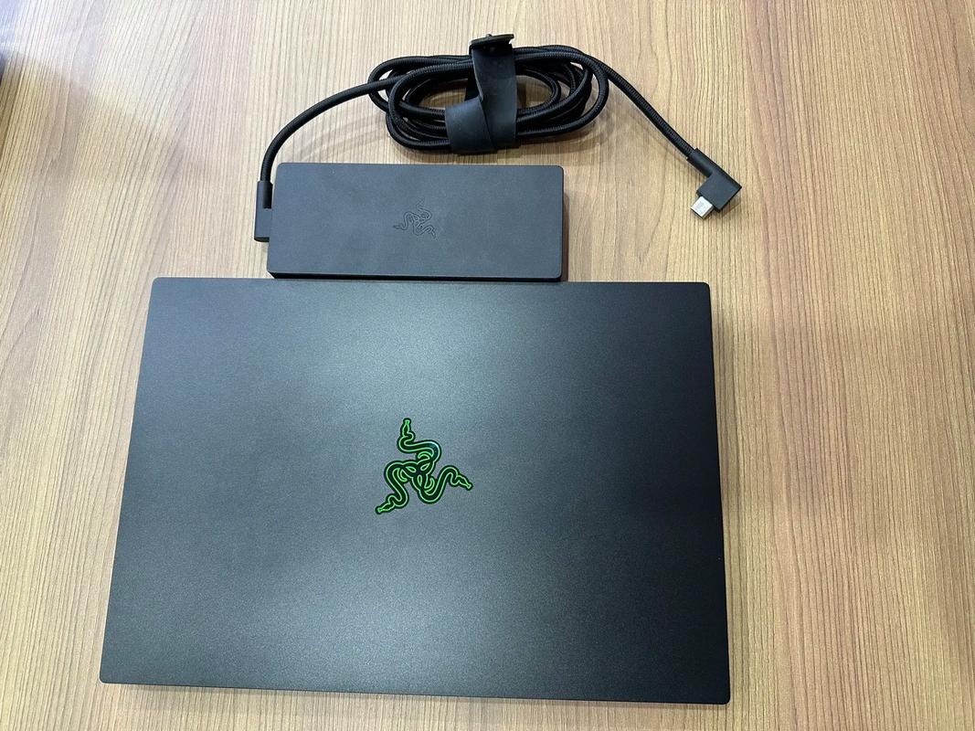 雷蛇（Razer）灵刃14 – 高性能游戏笔记本_百科资料