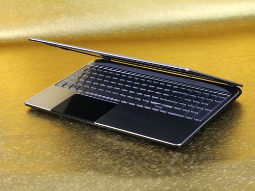 Gateway M-2554 - 高性价比家用笔记本_资料手册-2 Gateway M-2554 - 高性价比家用笔记本_资料手册-2