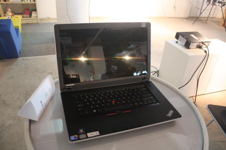 联想(Lenovo)ThinkPad Edge E50 - 商务办公笔记本_资料库-4 联想(Lenovo)ThinkPad Edge E50 - 商务办公笔记本_资料库-4