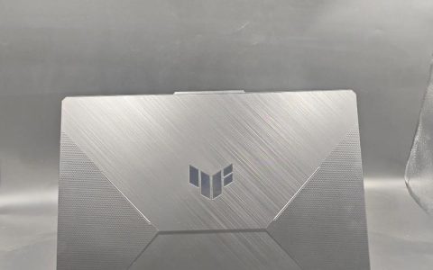 华硕 飞行堡垒9 – 高刷电竞游戏本_百科资料