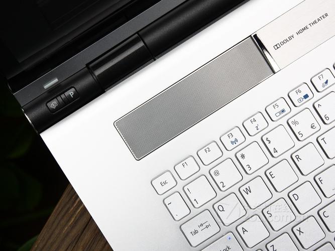 宏碁 Aspire 8943G - 大屏影音笔记本_百科资料-5