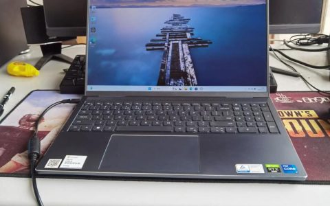 戴尔 灵越 16 7000 – 高色域大屏笔记本_资料大全