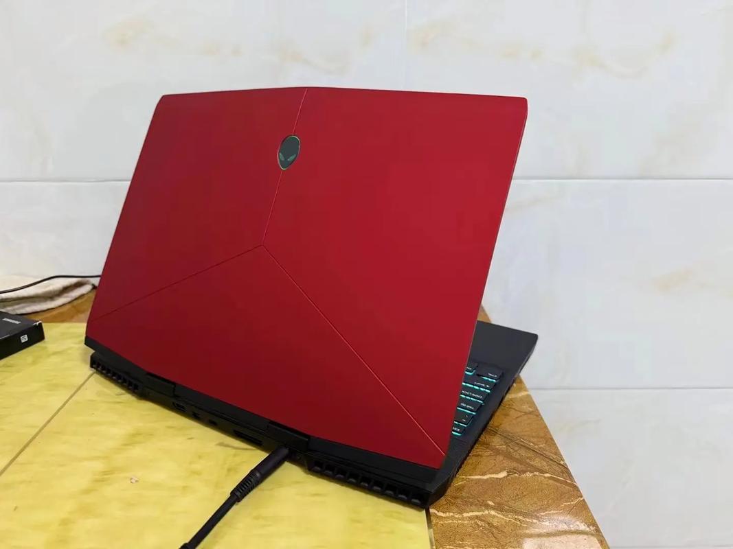 外星人 Alienware m15 R4 - 高性能游戏本_资料手册-3