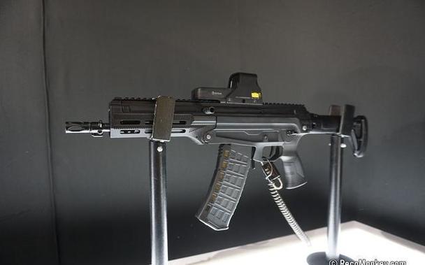 Eluktronics RP-17 - 高性能游戏笔记本_资料手册-3