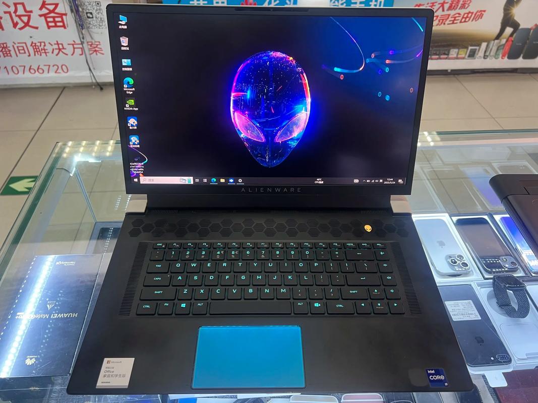 外星人 Alienware x17 R2 - 高性能游戏本_百科资料-2