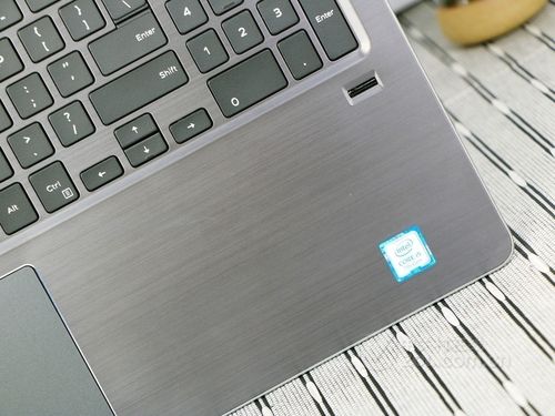 戴尔 Vostro 成就 16 5000 - 高性能商务笔记本_百科资料-4