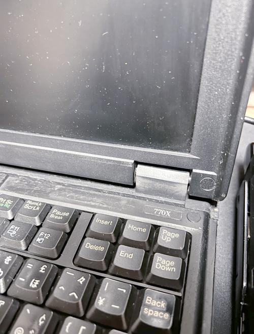 IBM ThinkPad 770 - 经典商务笔记本_资料大全-4 IBM ThinkPad 770 - 经典商务笔记本_资料大全-4