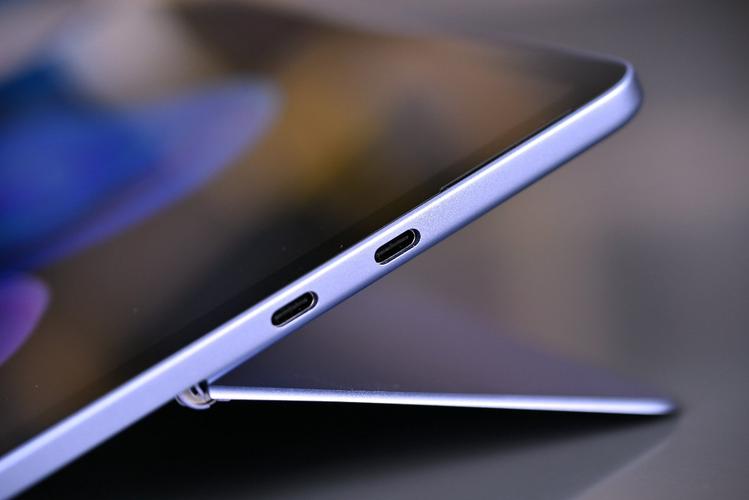 微软Surface Pro 12 - 二合一轻薄笔记本_百科资料-4
