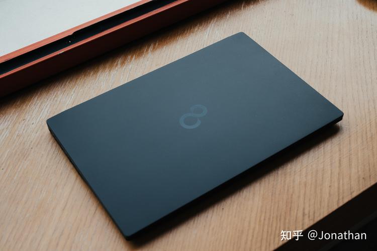 富士通 LifeBook T904 - 轻薄商务翻转本_资料手册-2