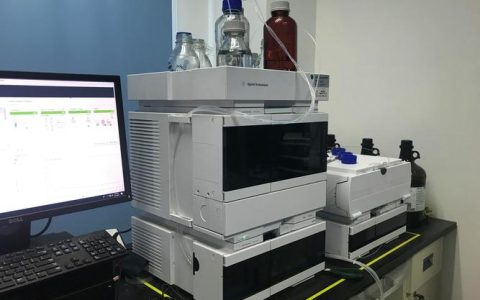Eluktronics HYDROC G2 – 水冷高性能游戏本_资料手册