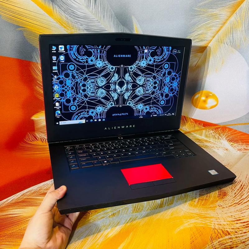 外星人 Alienware 15 - 高性能游戏笔记本_百科资料-5
