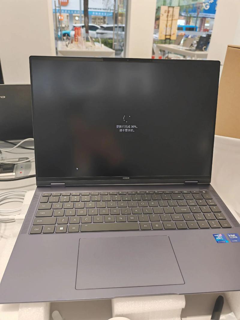 荣耀(HONOR)MagicBook Pro 16 2024 - 高性能AI轻薄本_百科资料-2 荣耀(HONOR)MagicBook Pro 16 2024 - 高性能AI轻薄本_百科资料-2