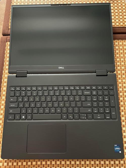 戴尔 Precision 7680 - 专业图形移动工作站_资料手册-1