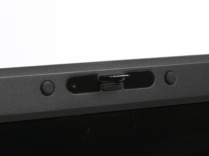 富士通(Fujitsu)LifeBook S7211 - 商务办公笔记本_资料手册-2 富士通(Fujitsu)LifeBook S7211 - 商务办公笔记本_资料手册-2