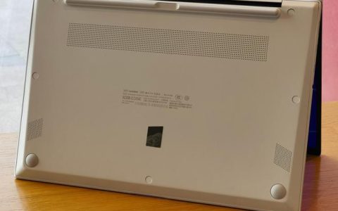LG gram 14(14T90Q-G.AA55A3) – 超轻薄触控笔记本_资料手册