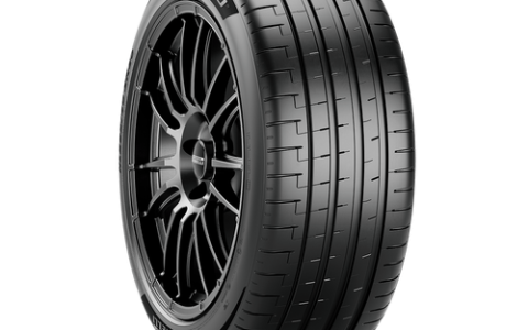 Eluktronics HYDROC Ultra Performance 16 – 液冷高性能游戏本_资料库