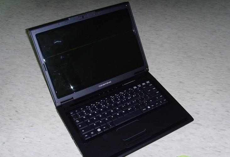 清华同方K45C-03 - 商务办公笔记本_百科资料-5