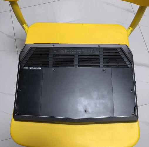 外星人 Alienware 15 - 高性能游戏笔记本_百科资料-3