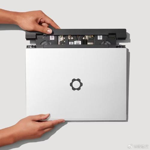 Framework Laptop 16 - 模块化高性能笔记本_资料手册-4