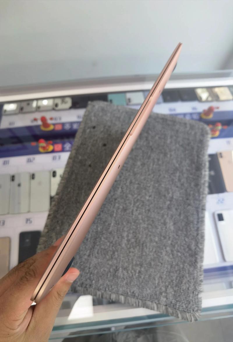 苹果 新MacBook Air 13寸系列 - 轻薄长续航笔记本_百科资料-4 苹果 新MacBook Air 13寸系列 - 轻薄长续航笔记本_百科资料-4