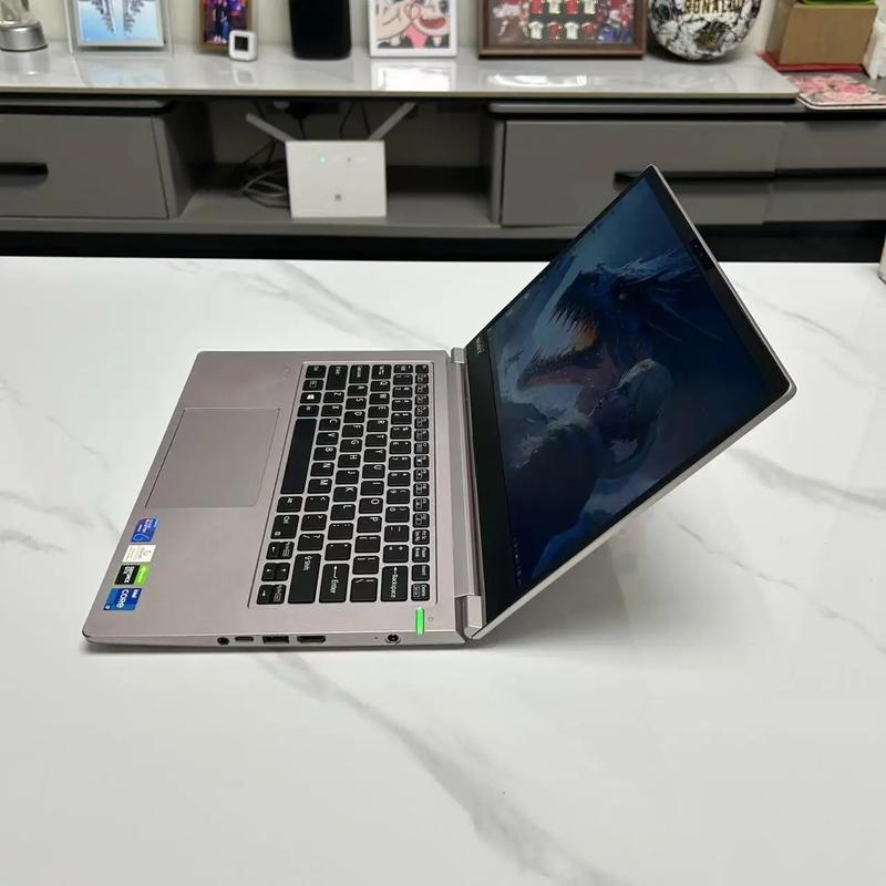 VAIO 侍14 - 轻薄高性能笔记本_资料库-2 VAIO 侍14 - 轻薄高性能笔记本_资料库-2