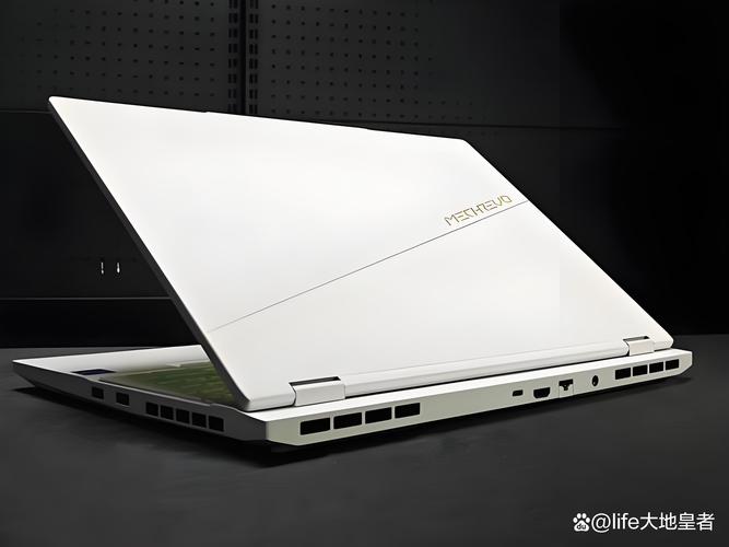 机械革命（MECHREVO）耀世15 Pro - 高性能游戏笔记本_百科手册-5