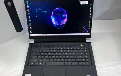 外星人 Alienware x15 R2 – 高性能游戏笔记本_百科资料