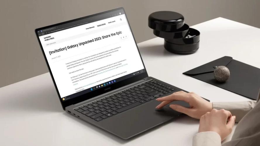 三星Galaxy Book4 Ultra - 高性能旗舰笔记本_百科资料-4