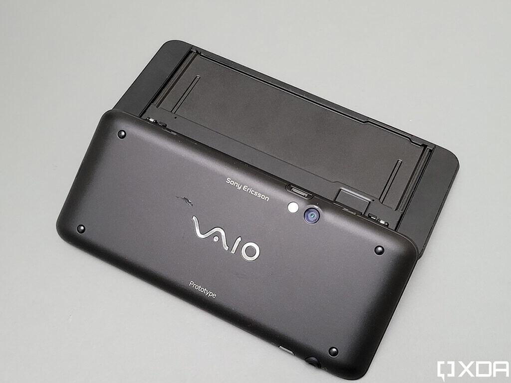 索尼（Sony）VAIO F - 高性能商务笔记本_百科资料-2