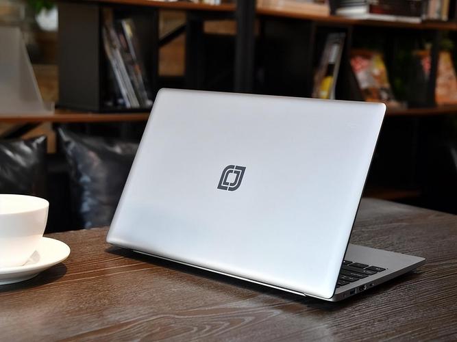 中柏（Jumper）EZbook S5 - 轻薄便携笔记本_资料手册-2