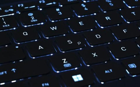 夏普（Sharp）Dynabook Portege Z40L-N – 轻薄商务笔记本_资料集锦