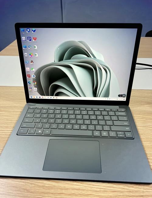 微软（Microsoft）Surface Laptop 5 - 轻薄触控笔记本_资料手册-4