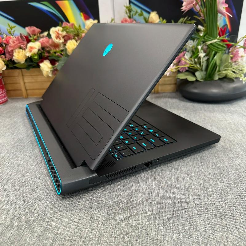 外星人 Alienware m15 R7 - 高性能电竞游戏本_资料手册-4