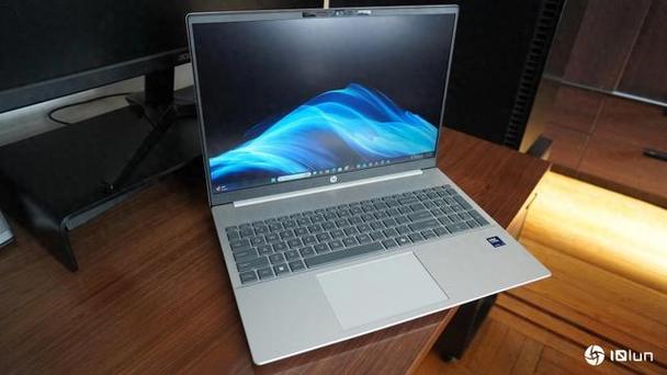 惠普（HP）OmniBook 5 - 高性能轻薄商务本_资料库-2