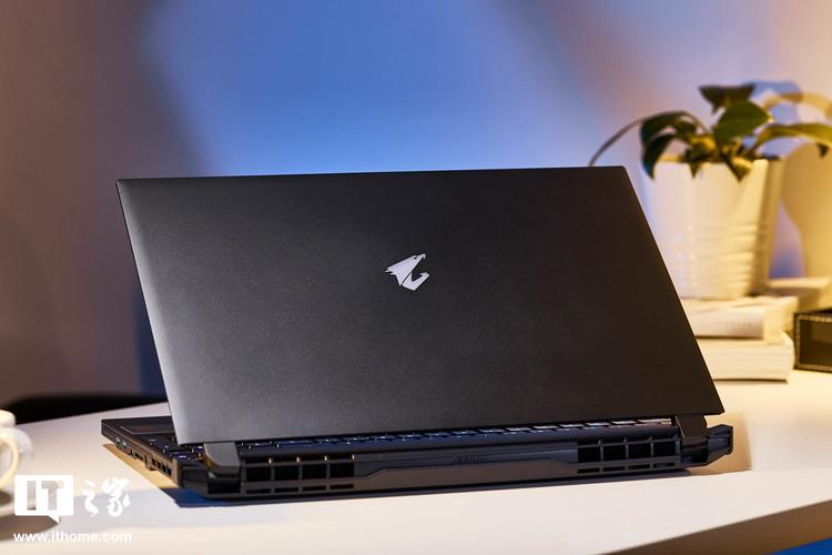 技嘉 AORUS 15P XD - 高性能游戏本_资料手册-4