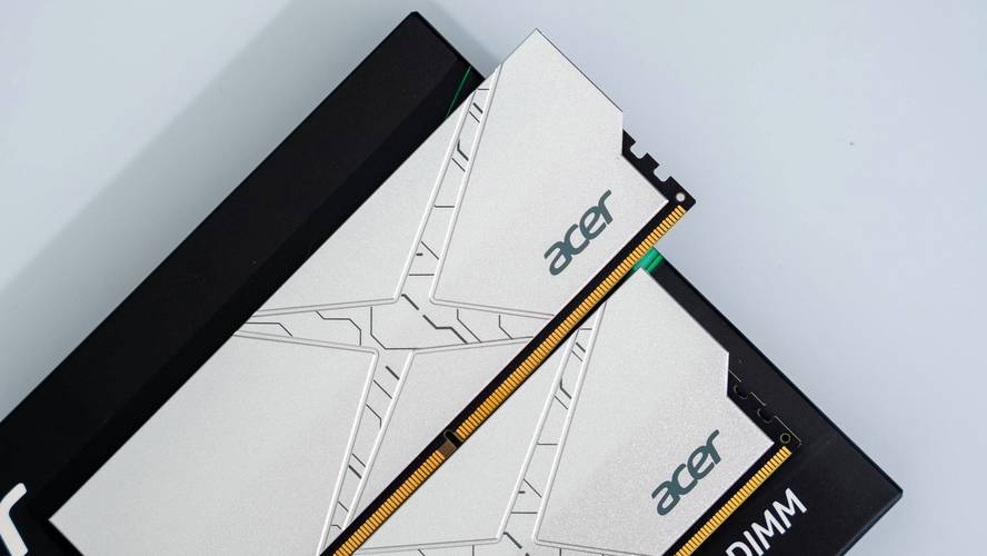 宏碁 Acer 200 - 高性能轻薄笔记本_百科资料-1 宏碁 Acer 200 - 高性能轻薄笔记本_百科资料-1