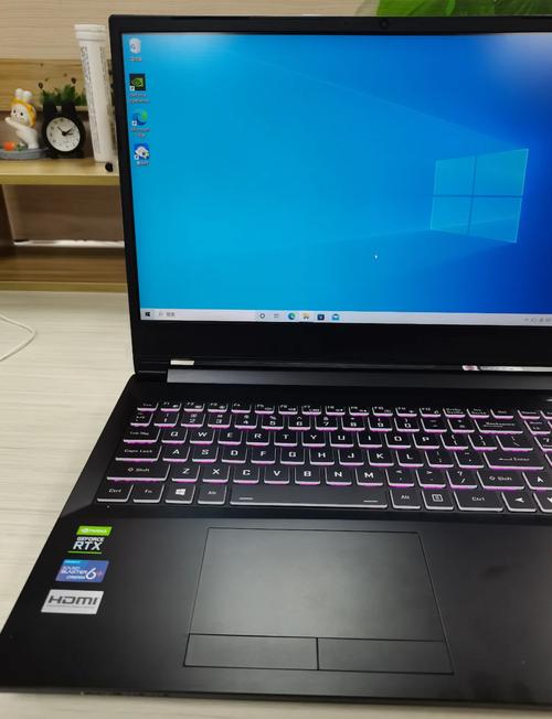 蓝天 X370 - 高性能游戏笔记本_资料手册-1