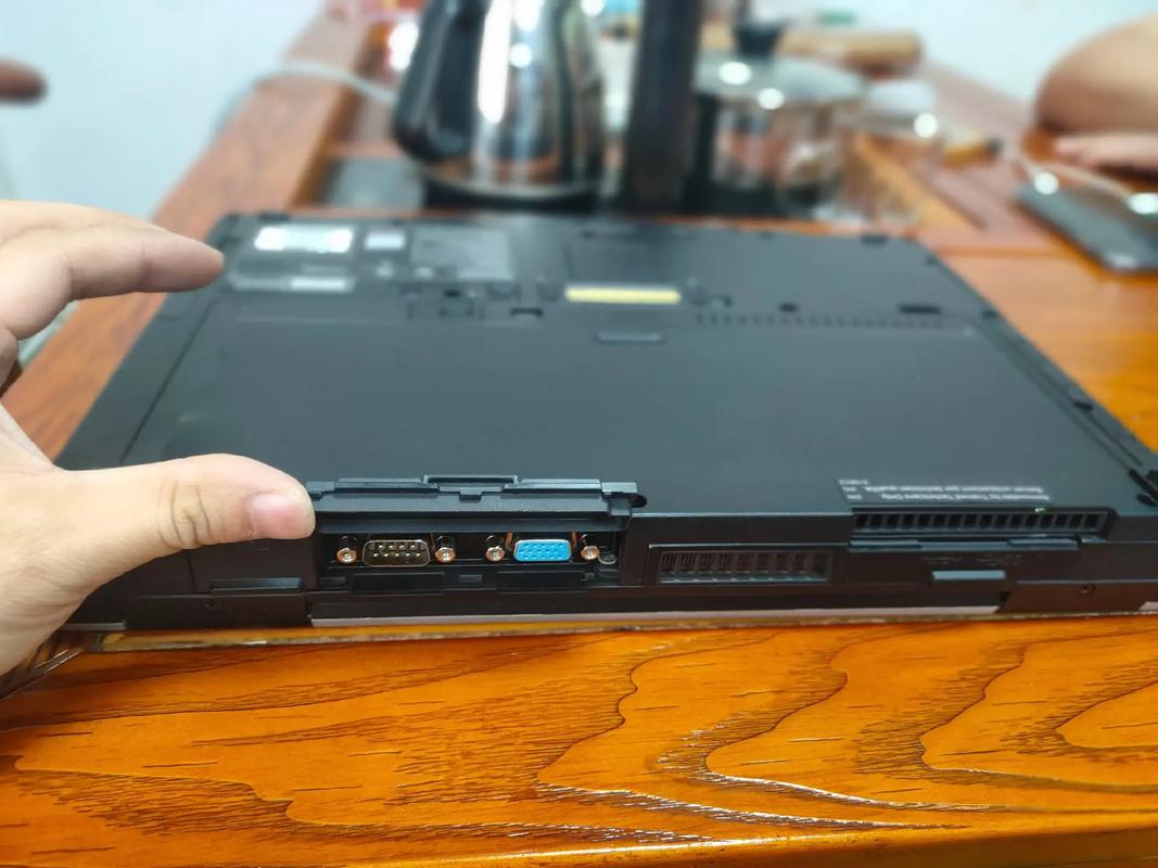 松下（Panasonic）CF-54系列 - 坚固型三防笔记本_百科资料-5