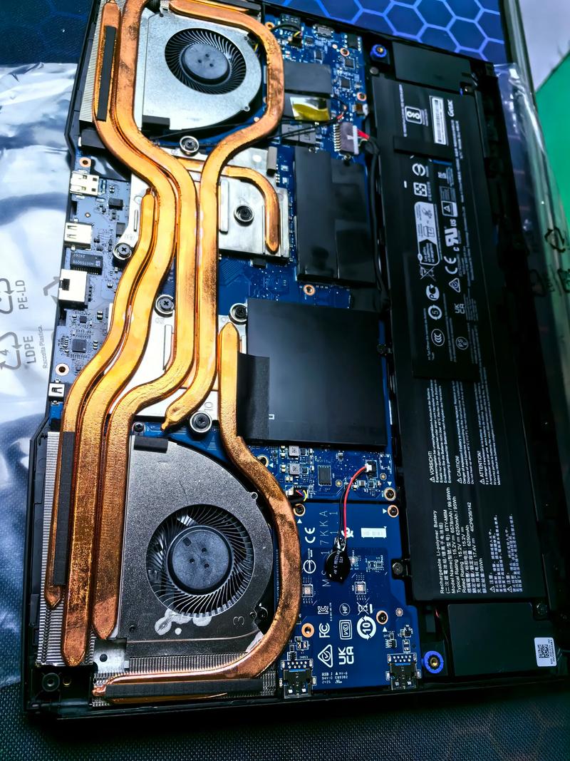 微星（MSI）Bravo 17 - 高性能电竞游戏本_百科资料-5