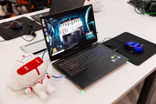 雷神911 Pro - 高性能游戏笔记本_百科资料-2