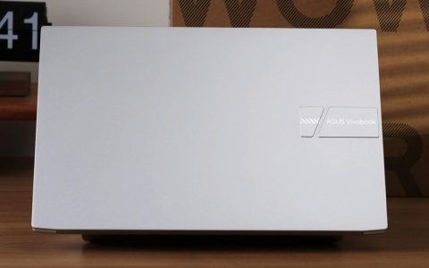 华硕 无畏Pro 15 2023 – 高性能创作轻薄本_资料手册