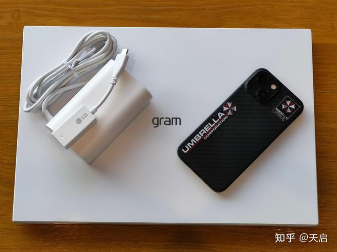 LG gram 14(14T90Q-G.AA55A3) - 超轻薄触控笔记本_资料手册-2