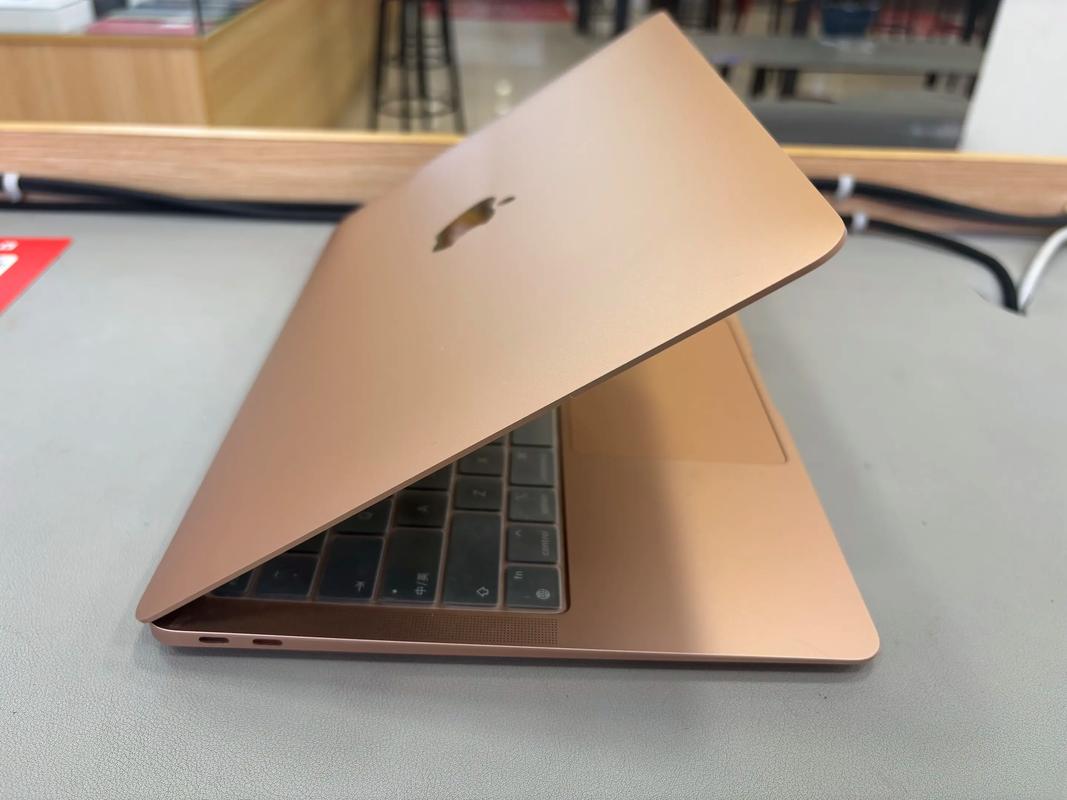 苹果 MacBook - 轻薄性能笔记本_百科资料-3