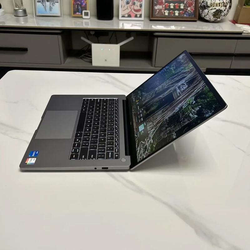 红米Redmi Book Pro 14 2021 - 高性能轻薄本_资料库-2 红米Redmi Book Pro 14 2021 - 高性能轻薄本_资料库-2