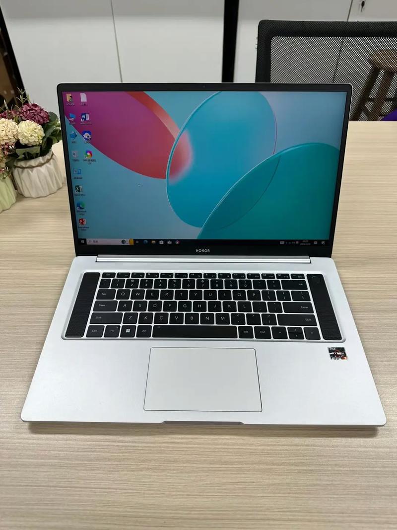 荣耀（HONOR）MagicBook 16 2026 – 高性能游戏本_资料库