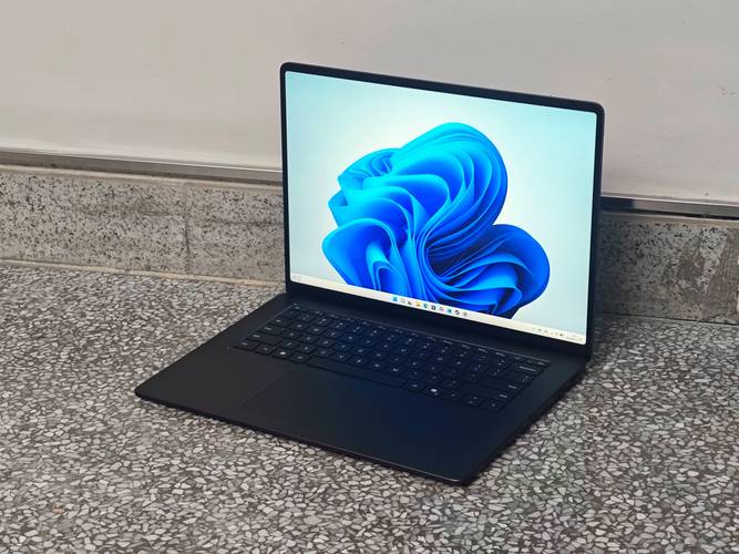微软（Microsoft）Surface Laptop 7 - 轻薄触控笔记本_百科资料-2