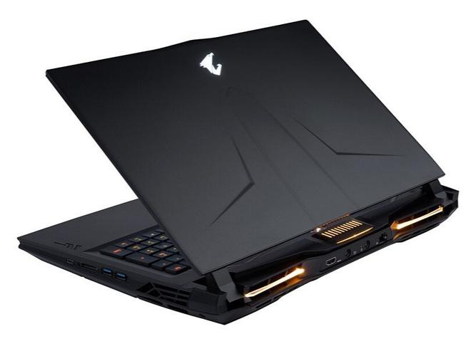 技嘉 AORUS 17X (第11代) - 高性能游戏笔记本_资料手册-1